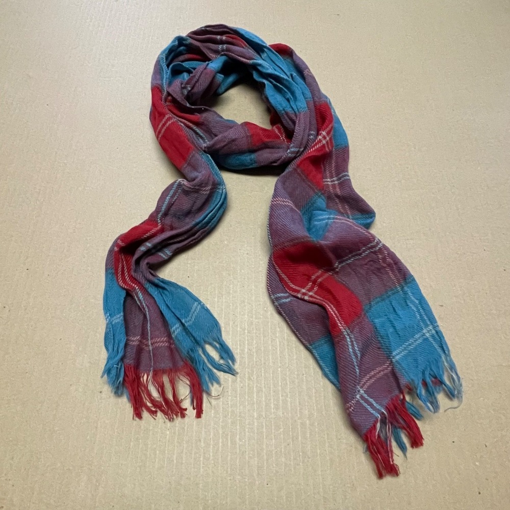 Gap Red/Blue Plaid Fringed Rectangle Scarf 70"x11" Classic Festive‎ Preppy